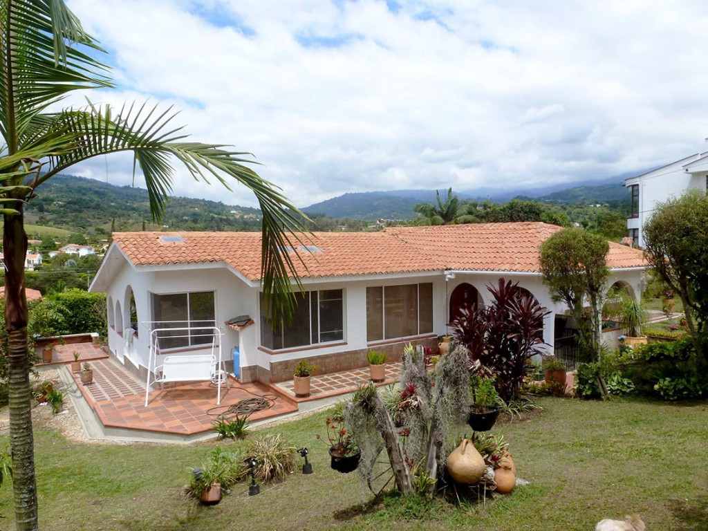 Casa En Venta - Condominio Los Alpes, Silvania
