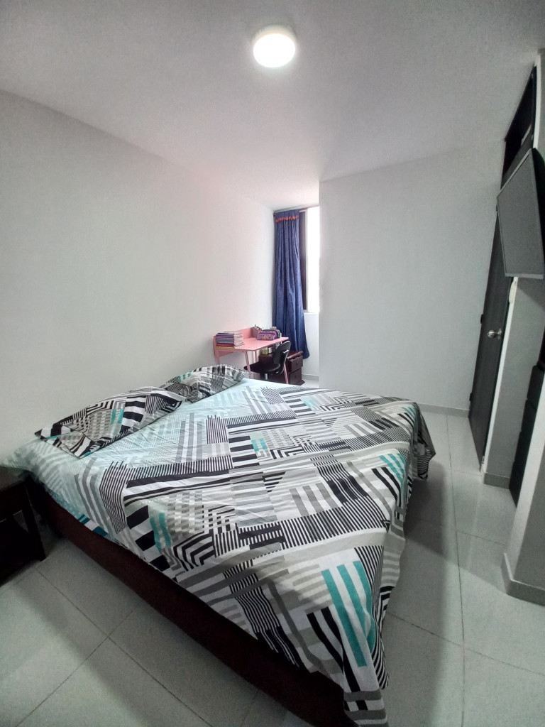 Apartamento En Venta - C.r Caminos Del Bosque Piso 4 Sin Ascensor, Ibagué