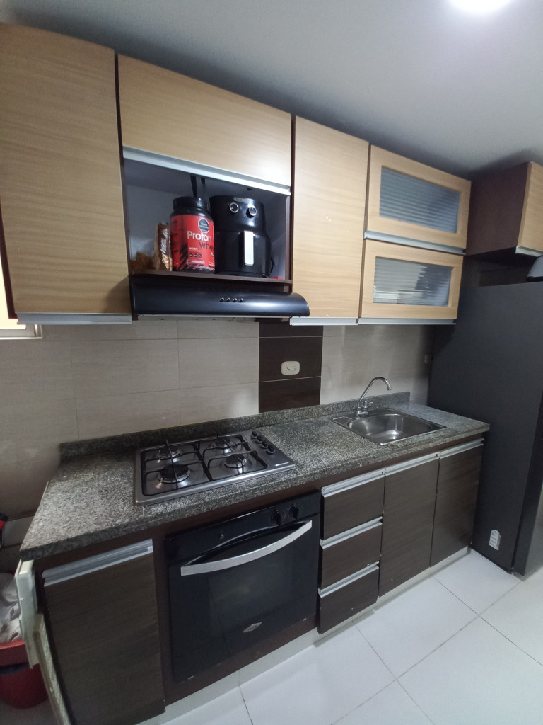 Apartamento En Venta - C.r Caminos Del Bosque Piso 4 Sin Ascensor, Ibagué