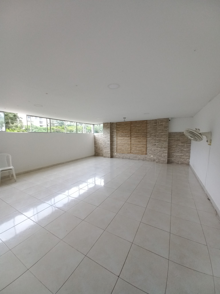 Apartamento En Venta - C.r Caminos Del Bosque Piso 4 Sin Ascensor, Ibagué