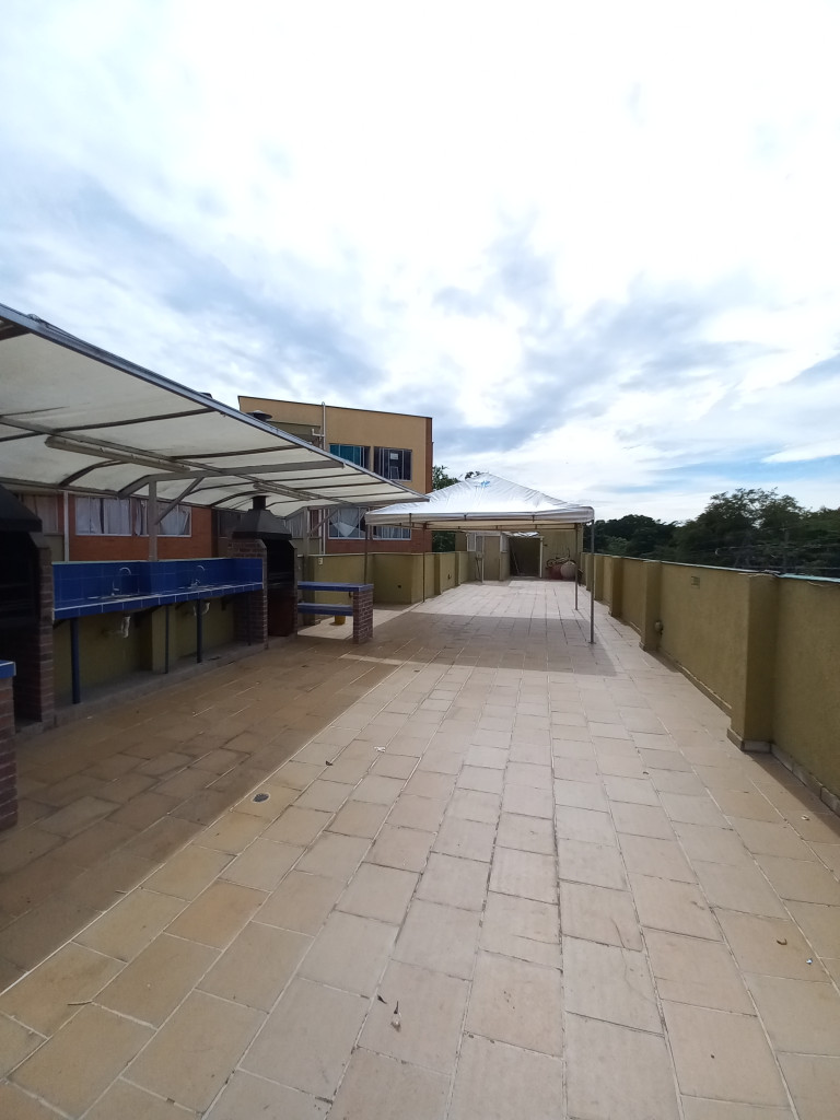 Apartamento En Venta - C.r Caminos Del Bosque Piso 4 Sin Ascensor, Ibagué