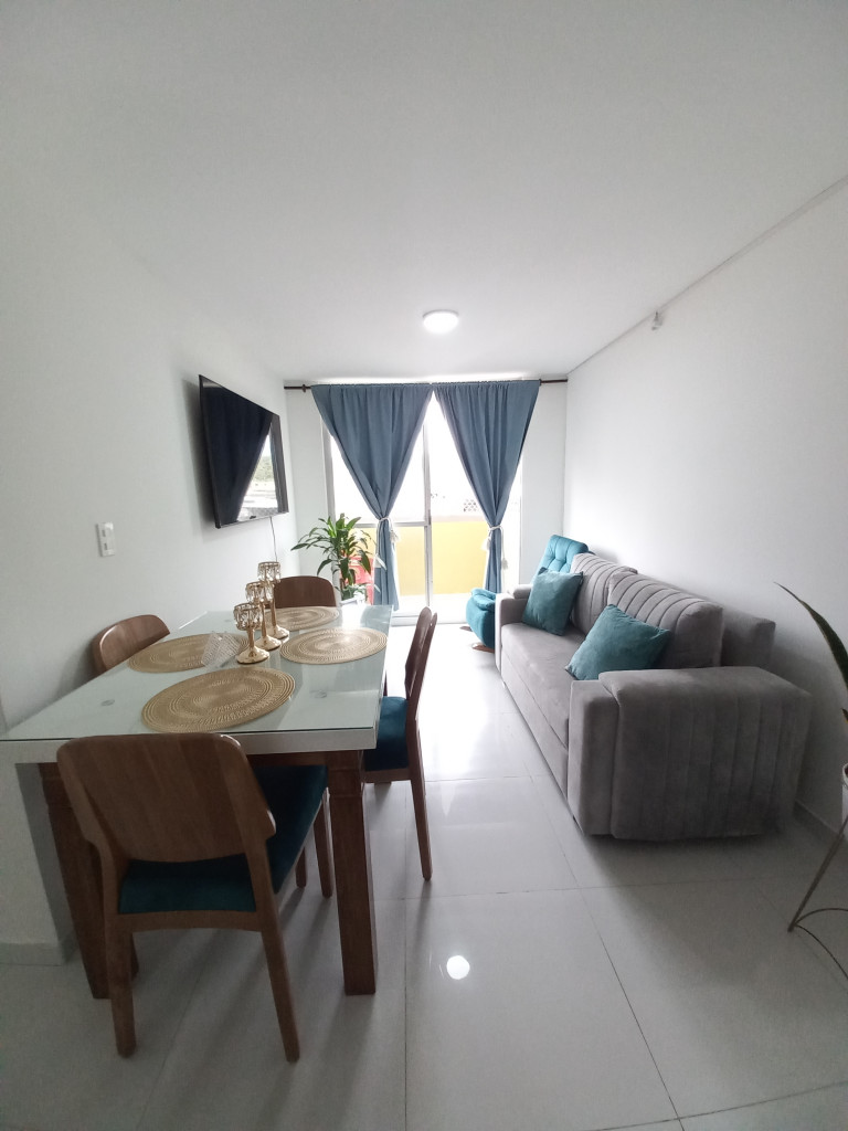 Apartamento En Venta - C.r Caminos Del Bosque Piso 4 Sin Ascensor, Ibagué