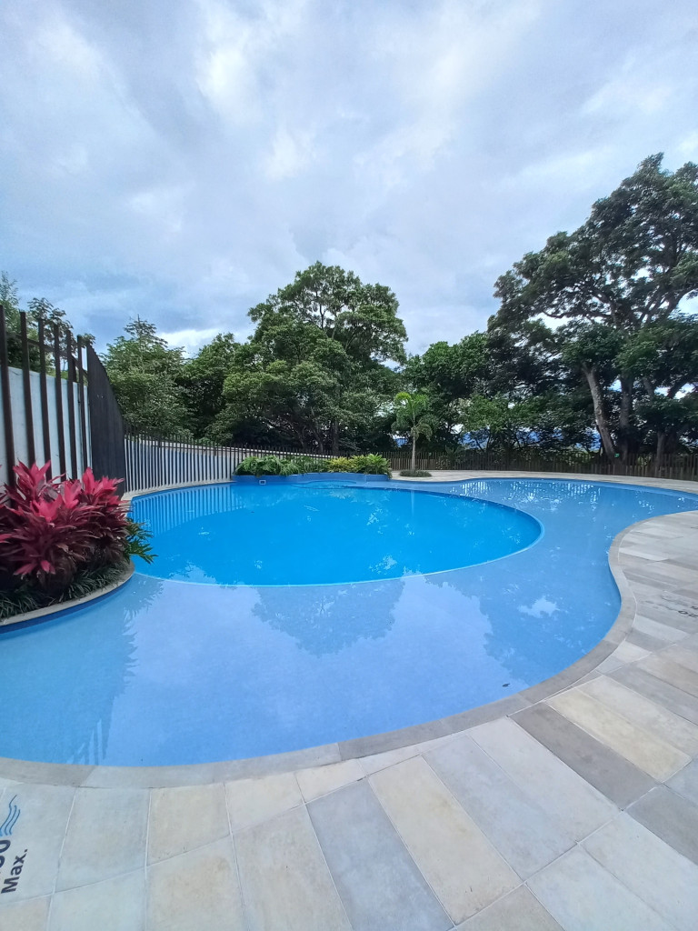Apartamento En Venta - C.r Bosque  Sereno Piso 9, Ibagué
