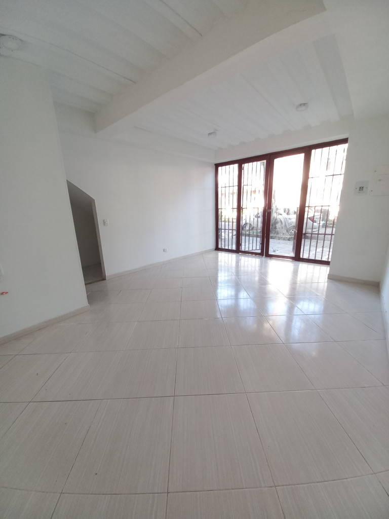 Local En Arriendo - Cadiz, Ibagué