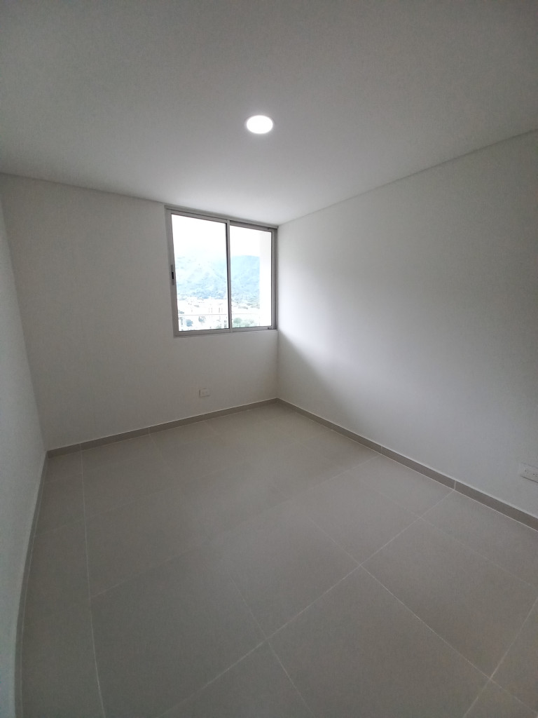 Apartamento En Arriendo - Edificio Infinity Piso 20, Ibagué