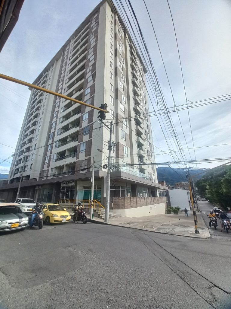 Apartamento En Arriendo - Edificio Belvedere Piso 12, Ibagué