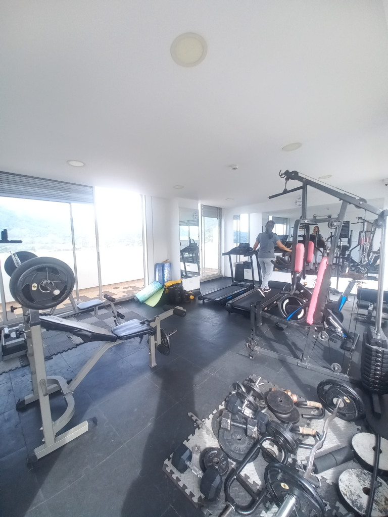 Apartamento En Arriendo - Edificio Belvedere Piso 12, Ibagué
