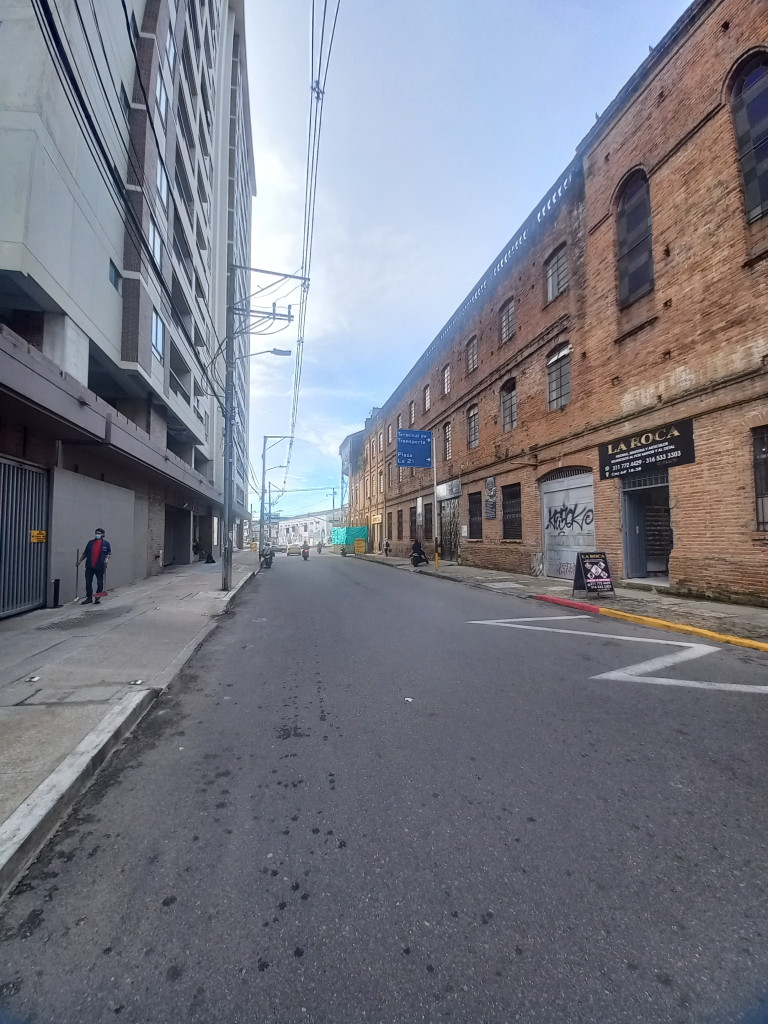 Apartamento En Arriendo - Edificio Belvedere Piso 12, Ibagué