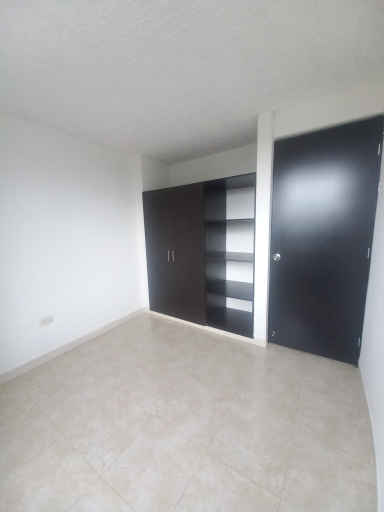 Apartamento En Arriendo - C.r Villa Salome Piso 5 Sin Ascensor, Ibagué