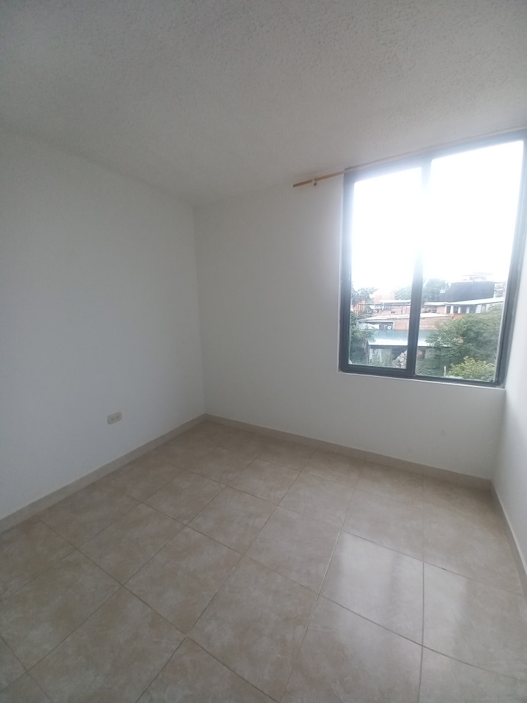 Apartamento En Arriendo - C.r Villa Salome Piso 5 Sin Ascensor, Ibagué