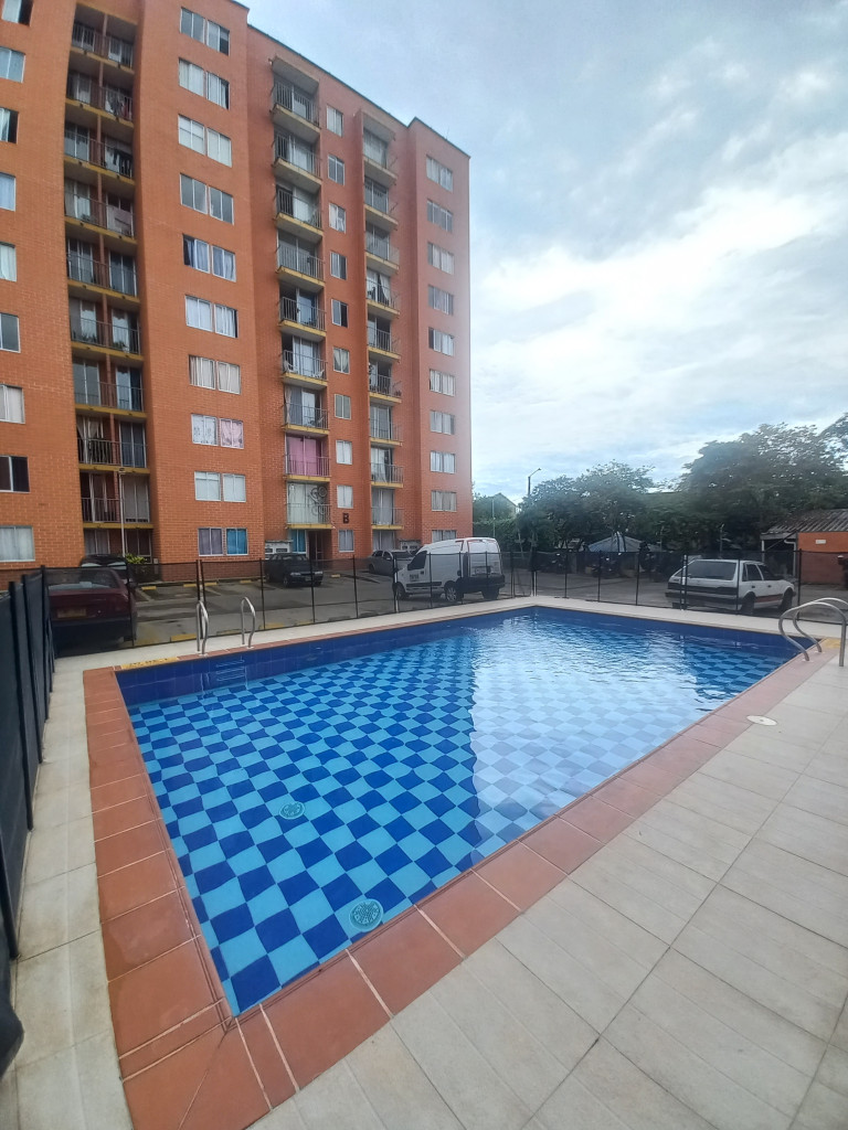 Apartamento En Arriendo - C.r Villa Salome Piso 5 Sin Ascensor, Ibagué