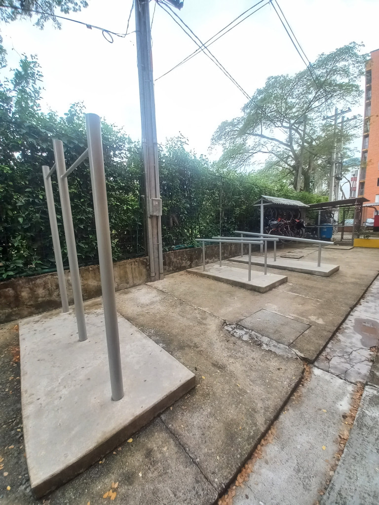 Apartamento En Arriendo - C.r Villa Salome Piso 5 Sin Ascensor, Ibagué
