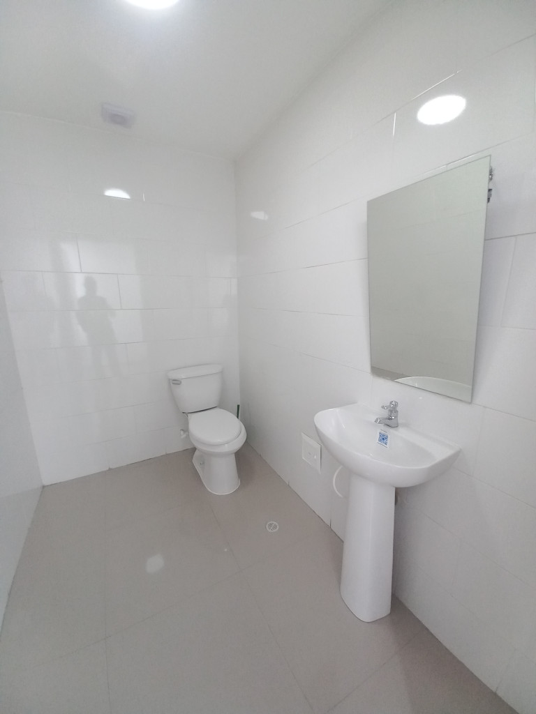 Local En Arriendo - Edificio  Fontainebleau Piso 3, Ibagué