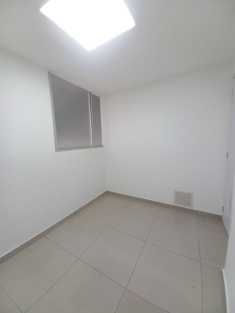 Local En Arriendo - Edificio  Fontainebleau Piso 3, Ibagué