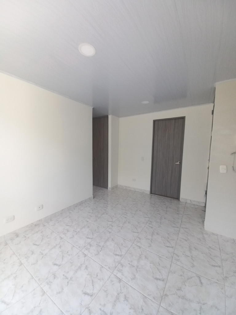 Apartamento En Arriendo - C. R  Reservas Del San Fermin Piso 2 Sin Ascensor, Ibagué