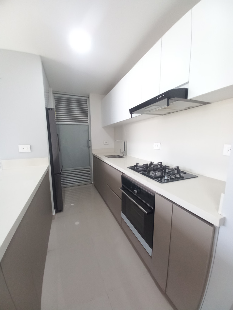 Apartamento En Arriendo - Edificio Infinity Piso 14, Ibagué