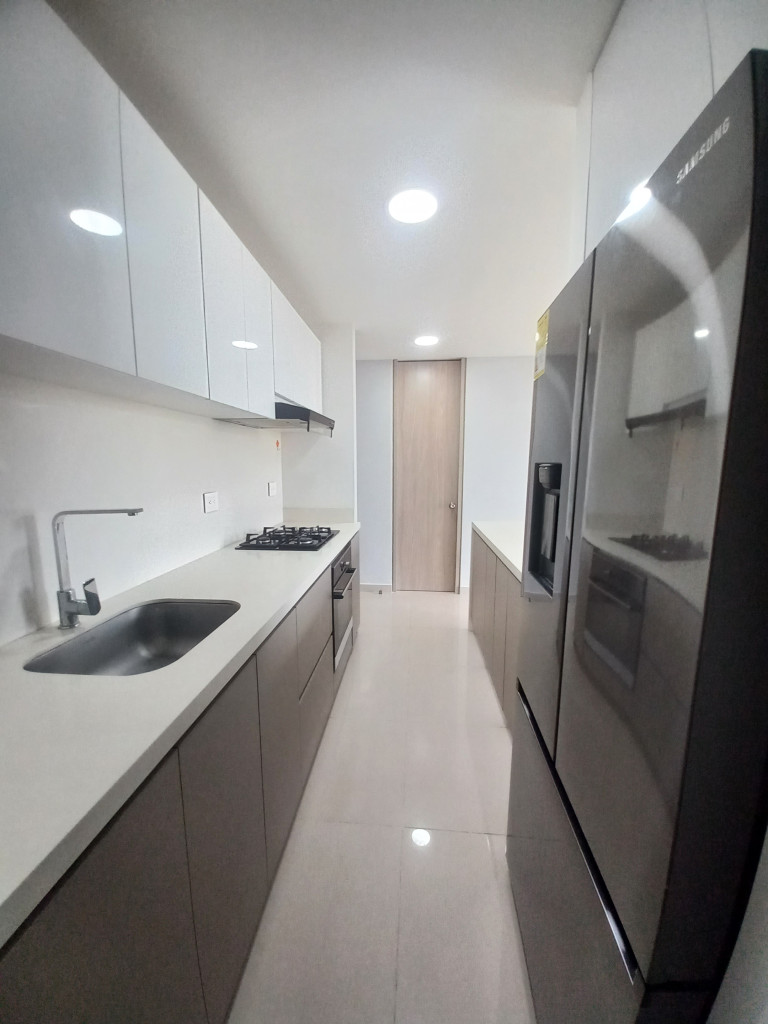 Apartamento En Arriendo - Edificio Infinity Piso 14, Ibagué