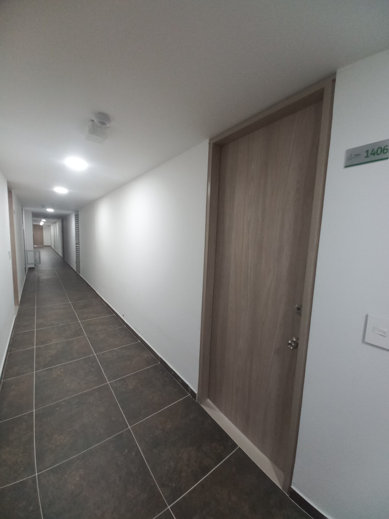 Apartamento En Arriendo - Edificio Infinity Piso 14, Ibagué