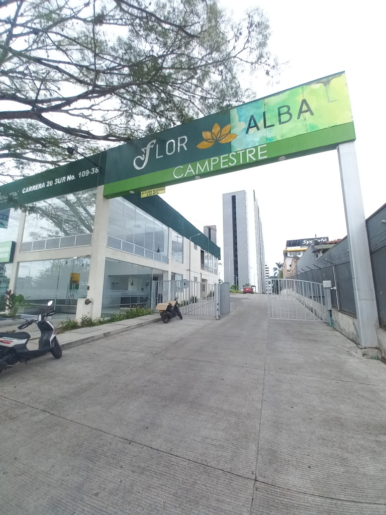 Apartamento En Venta - Flor Alba Campestre Piso 12, Ibagué