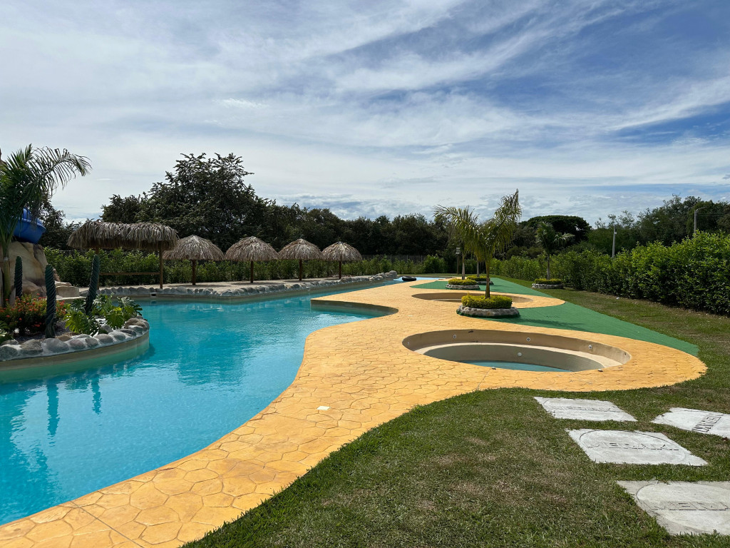 Lote En Venta - Llano Grande Luxury Living Club-Sector San Antonio, Alvarado
