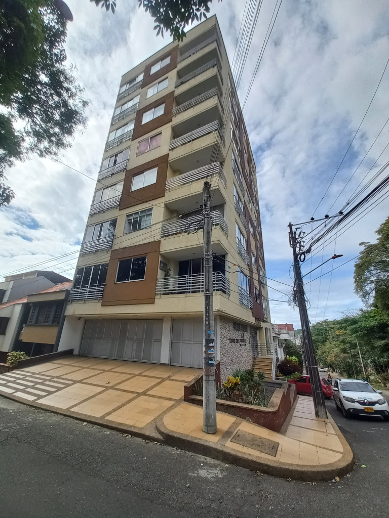 Apartamento En Venta - Edificio Multifamiliar  Torre Del Parque Piso 2, Ibagué