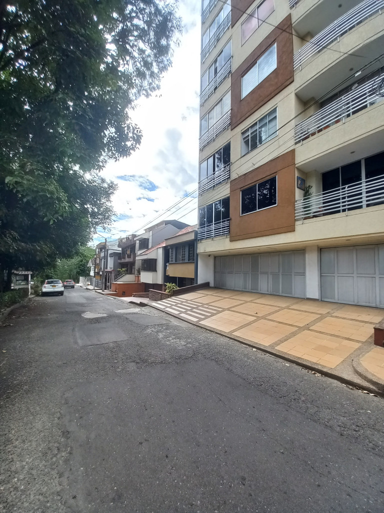 Apartamento En Venta - Edificio Multifamiliar  Torre Del Parque Piso 2, Ibagué