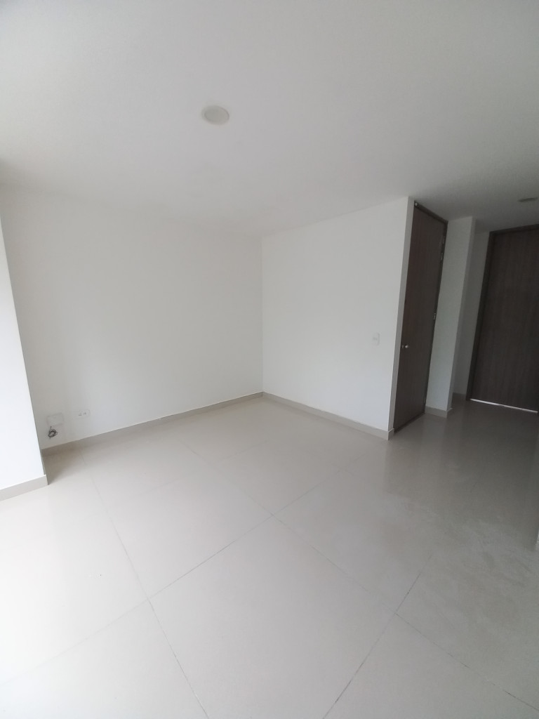 Apartamento En Venta - Edificio Multifamiliar  Torre Del Parque Piso 2, Ibagué