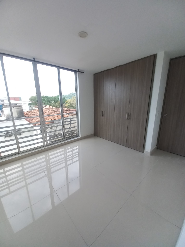 Apartamento En Venta - Edificio Multifamiliar  Torre Del Parque Piso 2, Ibagué