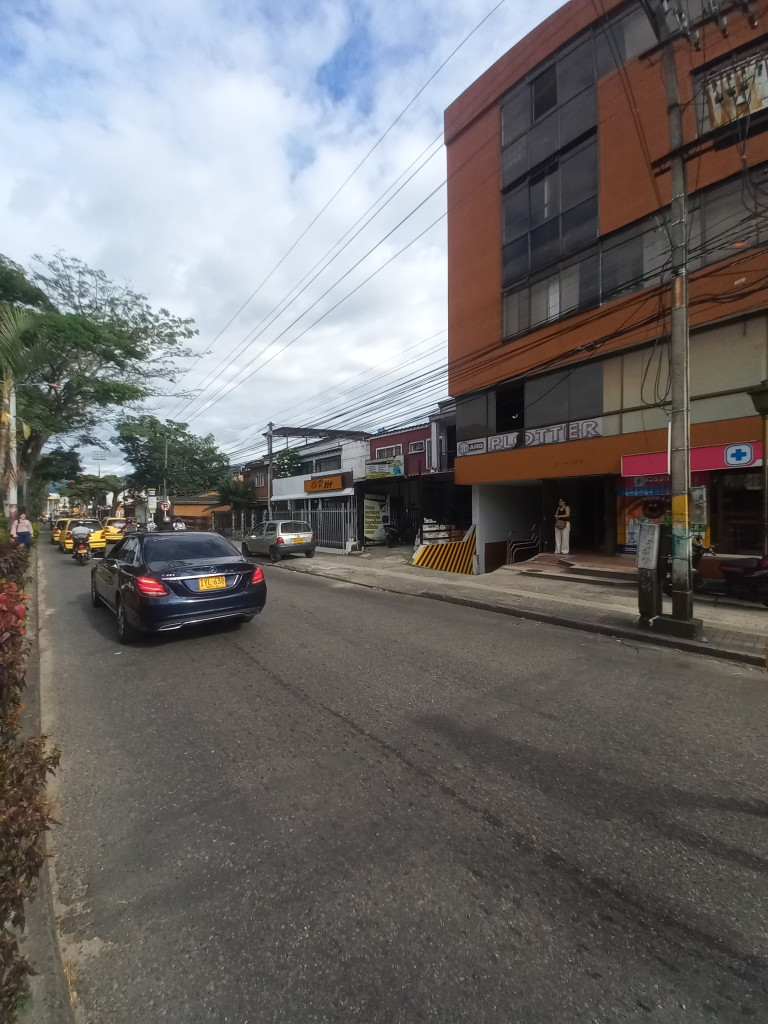 Local En Arriendo - Santa Helena, Ibagué