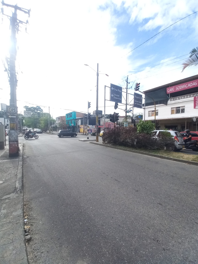 Local En Arriendo - Santa Helena, Ibagué