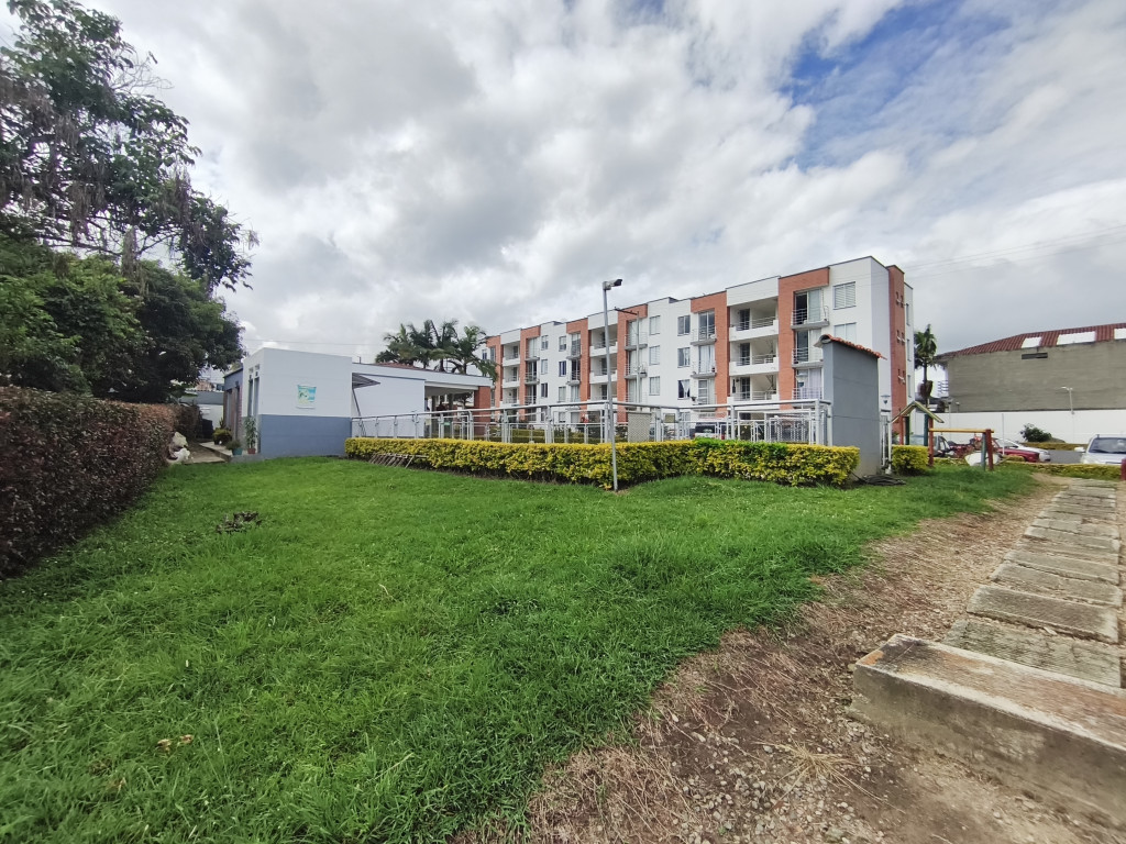 Apartamento En Venta - Conjunto Cerrado Bosques De La Cañada Piso 2, Fusagasugá