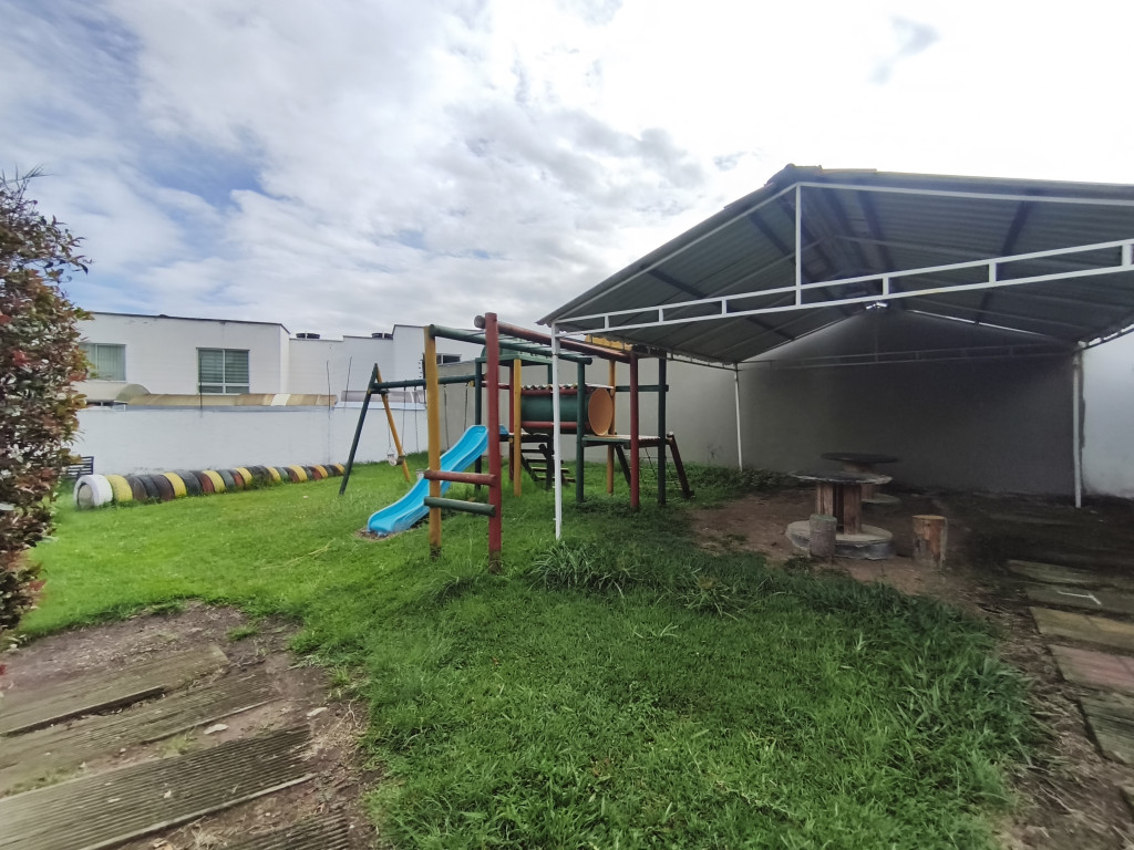 Apartamento En Venta - Conjunto Cerrado Bosques De La Cañada Piso 2, Fusagasugá