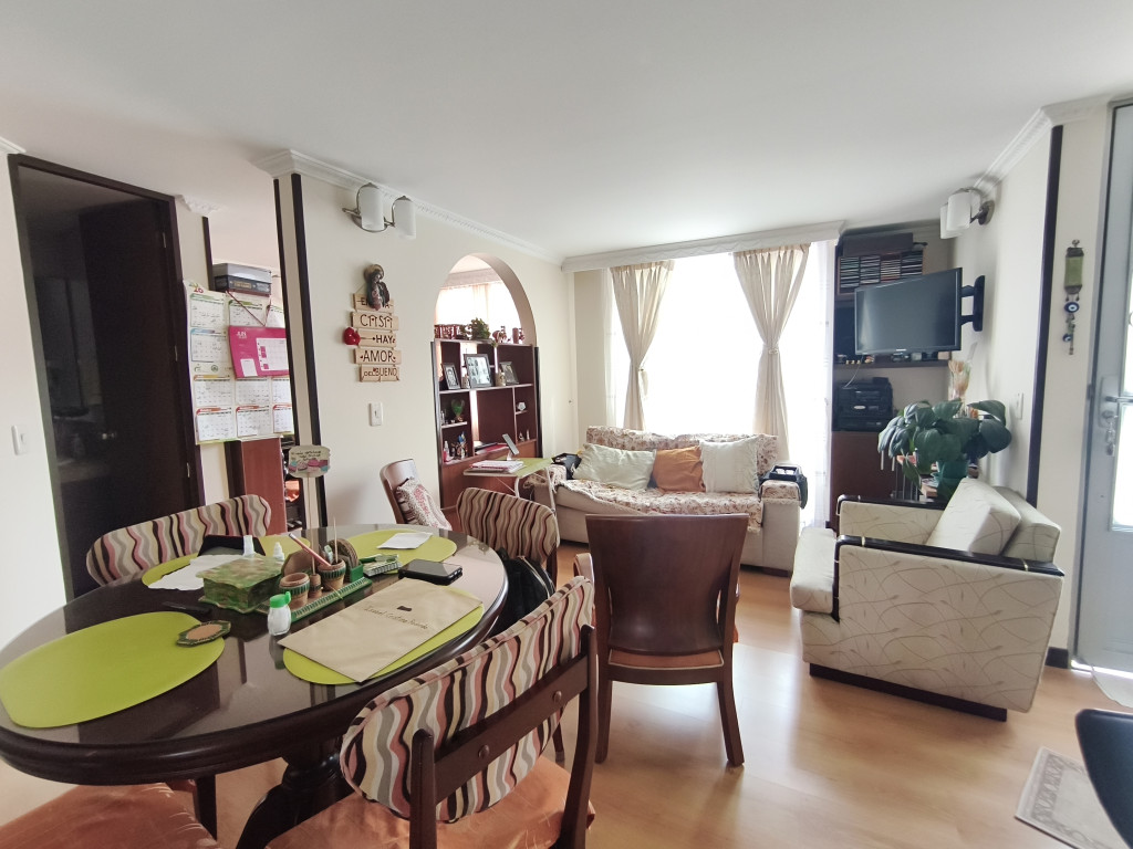 Apartamento En Venta - Conjunto Cerrado Bosques De La Cañada Piso 2, Fusagasugá