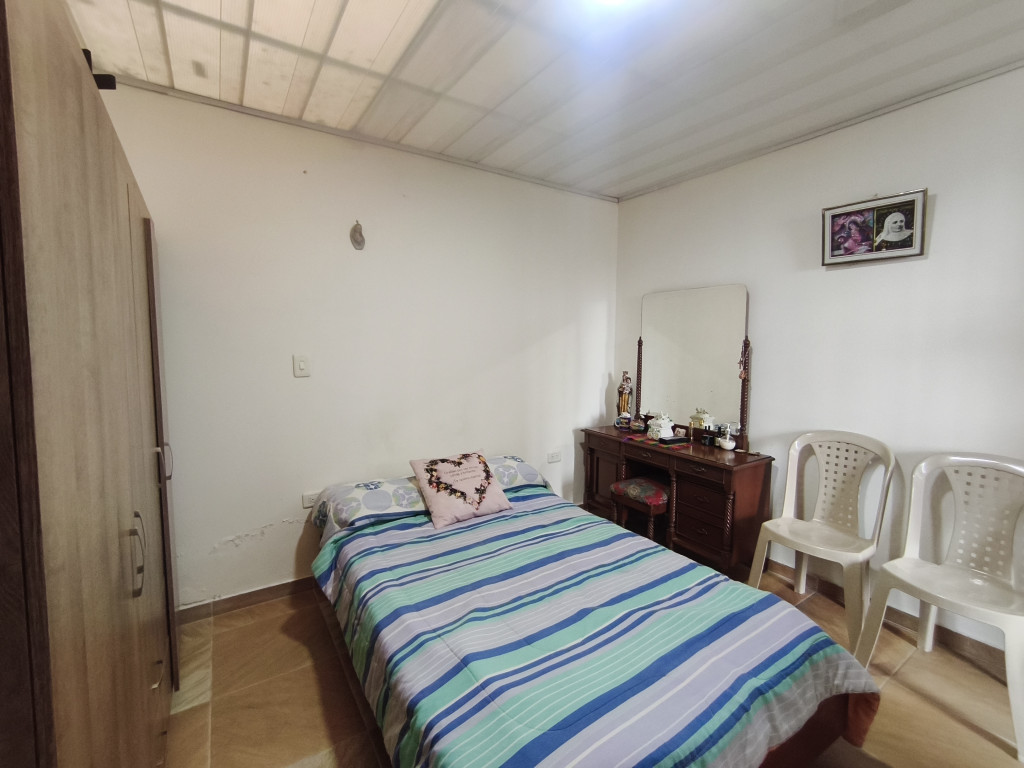Casa En Venta - El Mirador De Pomarroso, Silvania