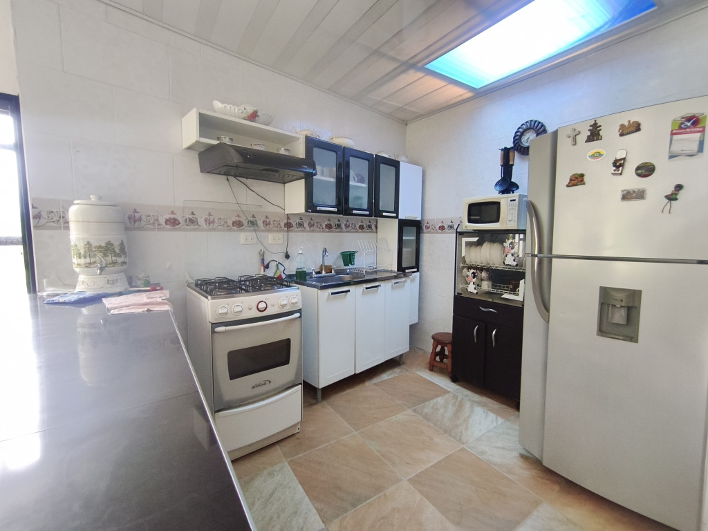 Casa En Venta - El Mirador De Pomarroso, Silvania