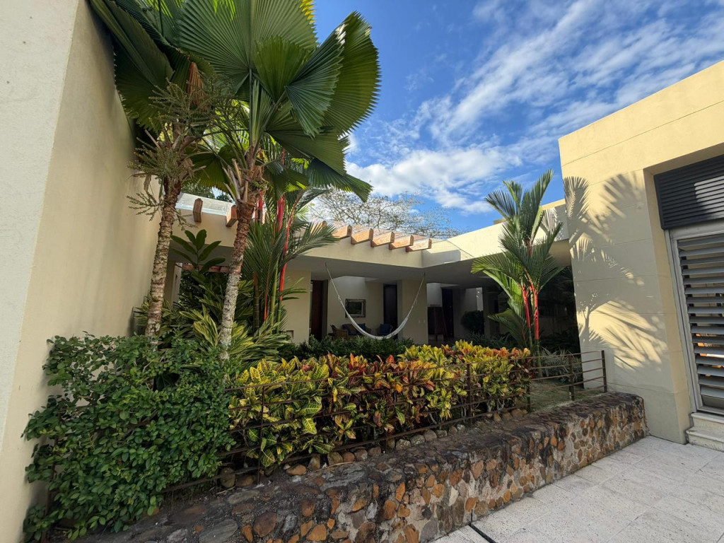 Casa Campestre En Venta - Parcelacion Agroturistica Las Victorias, Ibagué