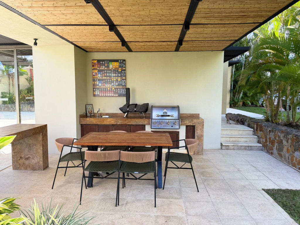 Casa Campestre En Venta - Parcelacion Agroturistica Las Victorias, Ibagué