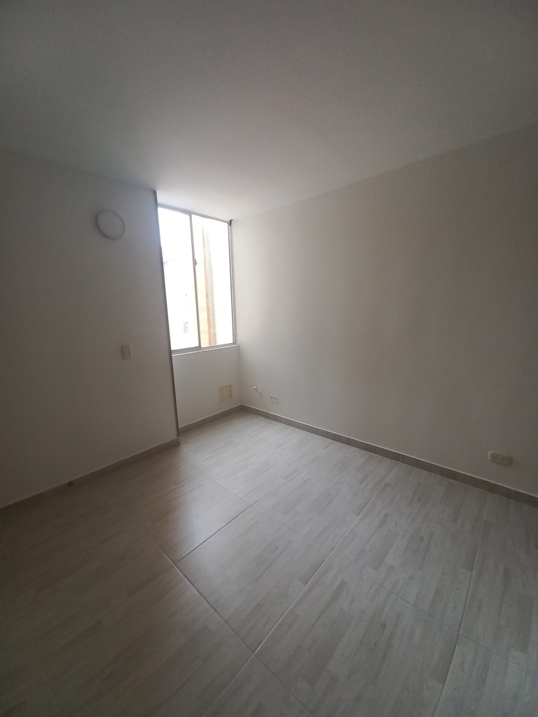 Apartamento En Arriendo - C.r Arboleda Del Campestre Totumo Piso 4 Sin Ascen, Ibagué