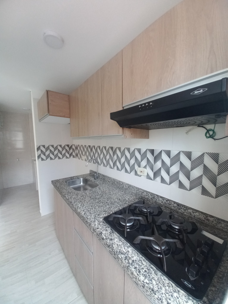 Apartamento En Arriendo - C.r Arboleda Del Campestre Totumo Piso 4 Sin Ascen, Ibagué