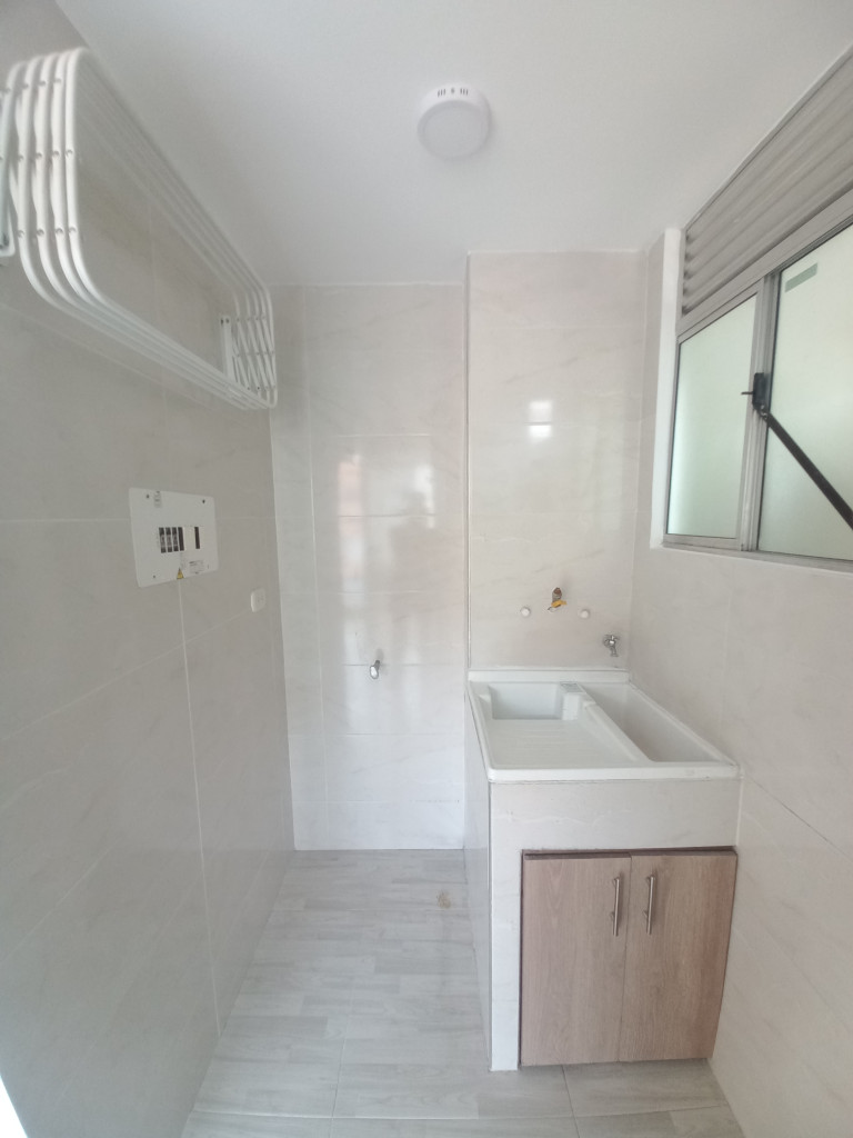Apartamento En Arriendo - C.r Arboleda Del Campestre Totumo Piso 4 Sin Ascen, Ibagué