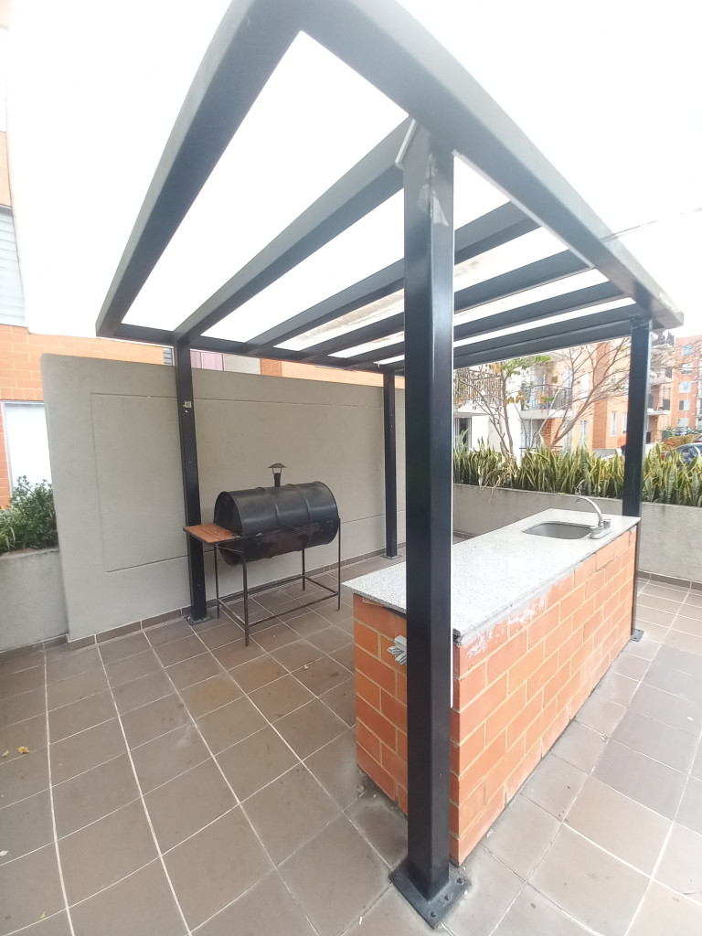 Apartamento En Arriendo - C.r Arboleda Del Campestre Totumo Piso 4 Sin Ascen, Ibagué