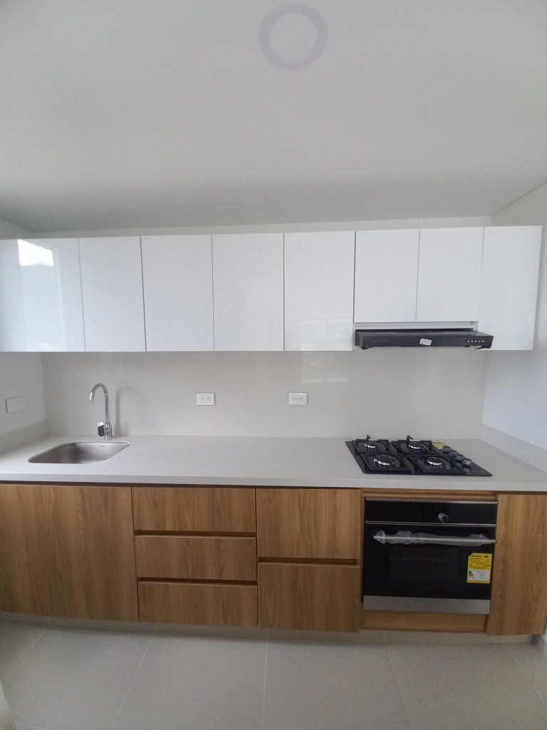 Apartamento En Arriendo - Edificio Infinity Piso 10, Ibagué