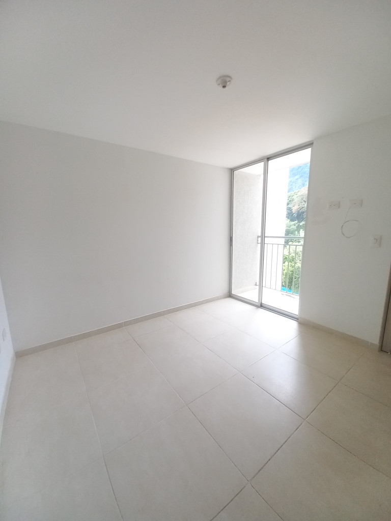 Apartamento En Arriendo - C.r Foresta Calambeo Piso 10, Ibagué
