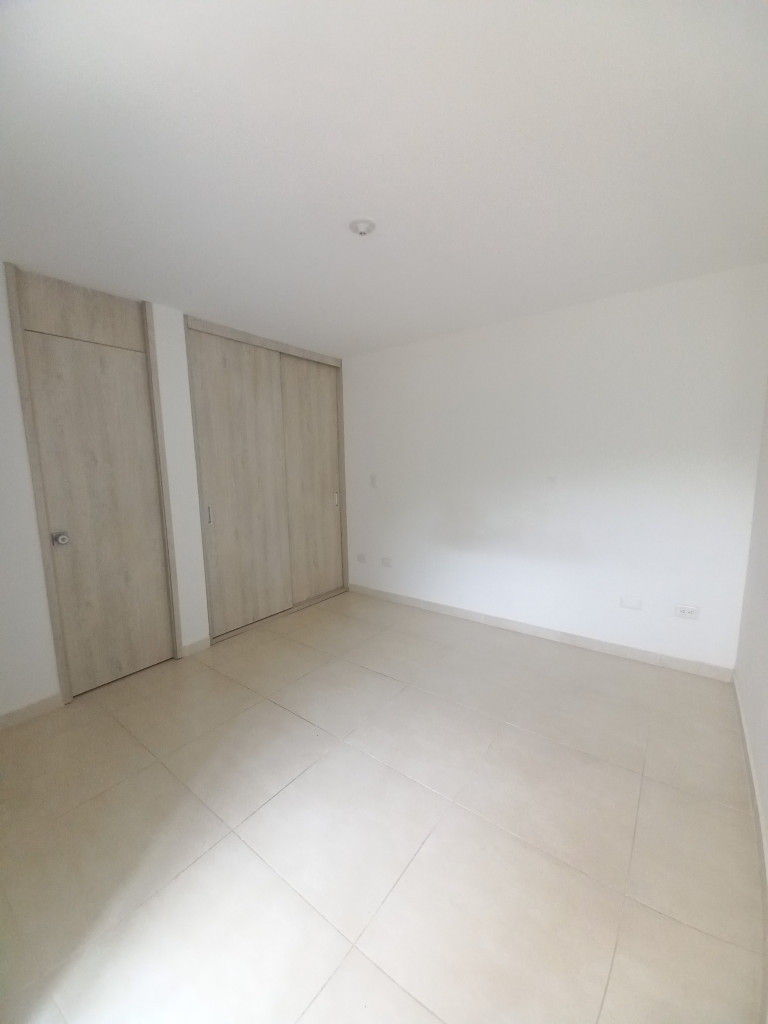 Apartamento En Arriendo - C.r Foresta Calambeo Piso 10, Ibagué