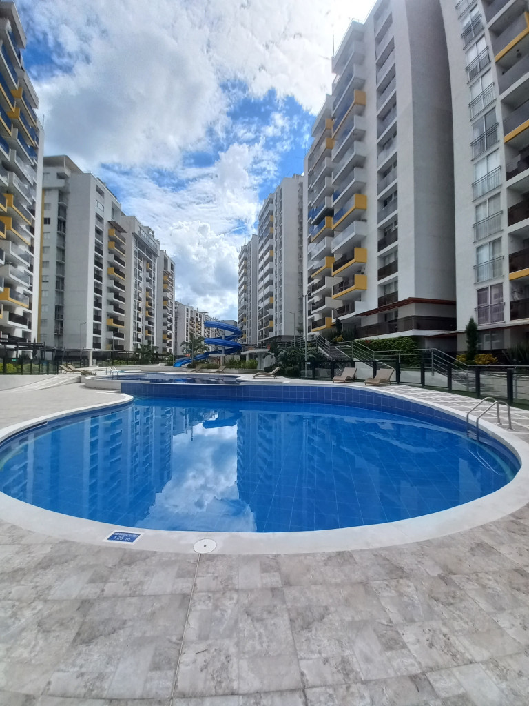 Apartamento En Arriendo - C.r Foresta Calambeo Piso 10, Ibagué