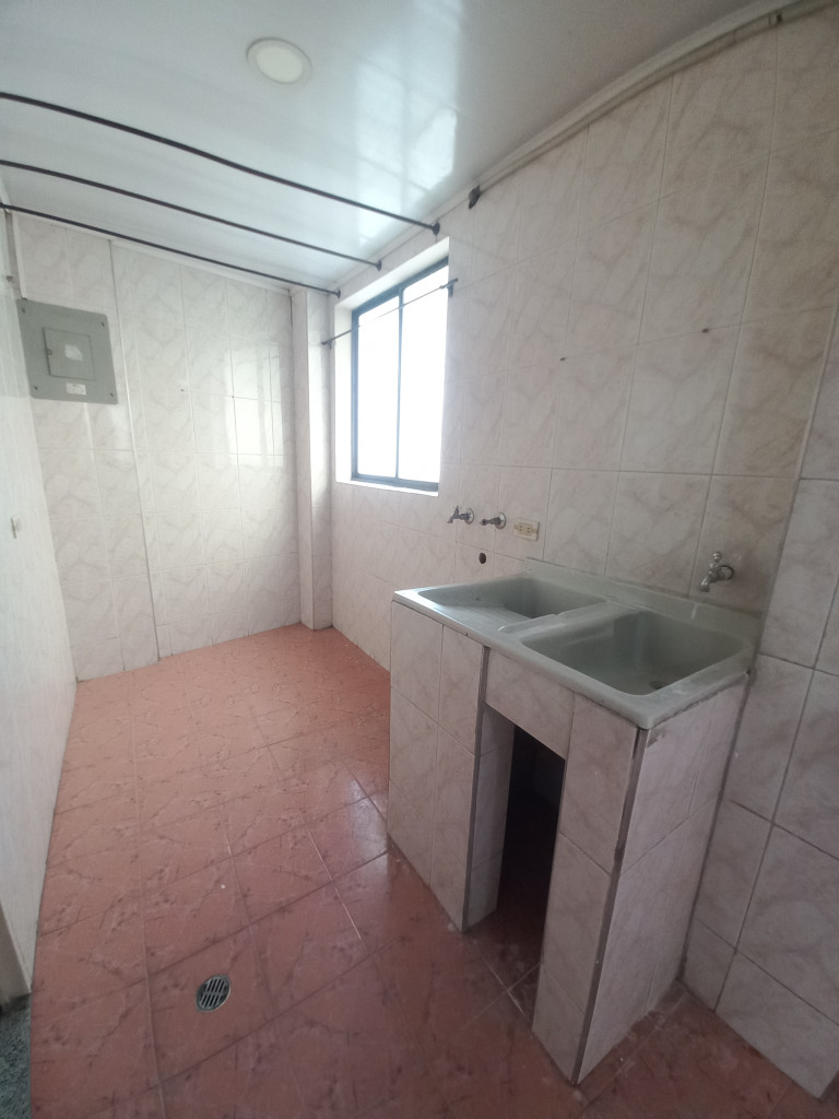 Apartamento En Arriendo - Edificio Luisa Fernanda 2000 Piso 4 Sin Ascensor, Ibagué