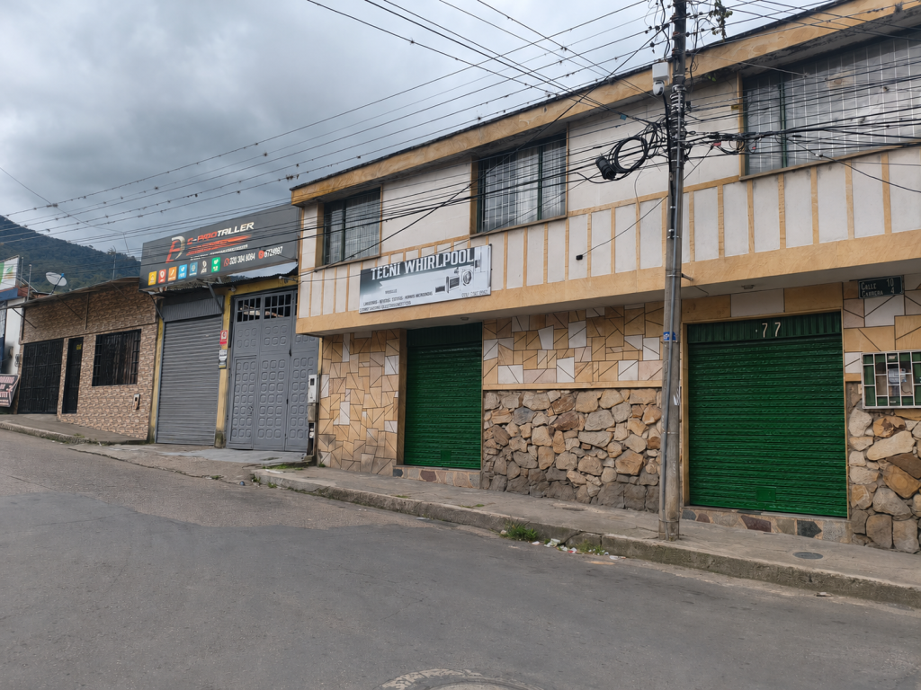 Local En Arriendo - Barrio Antonio Nariño, Fusagasugá