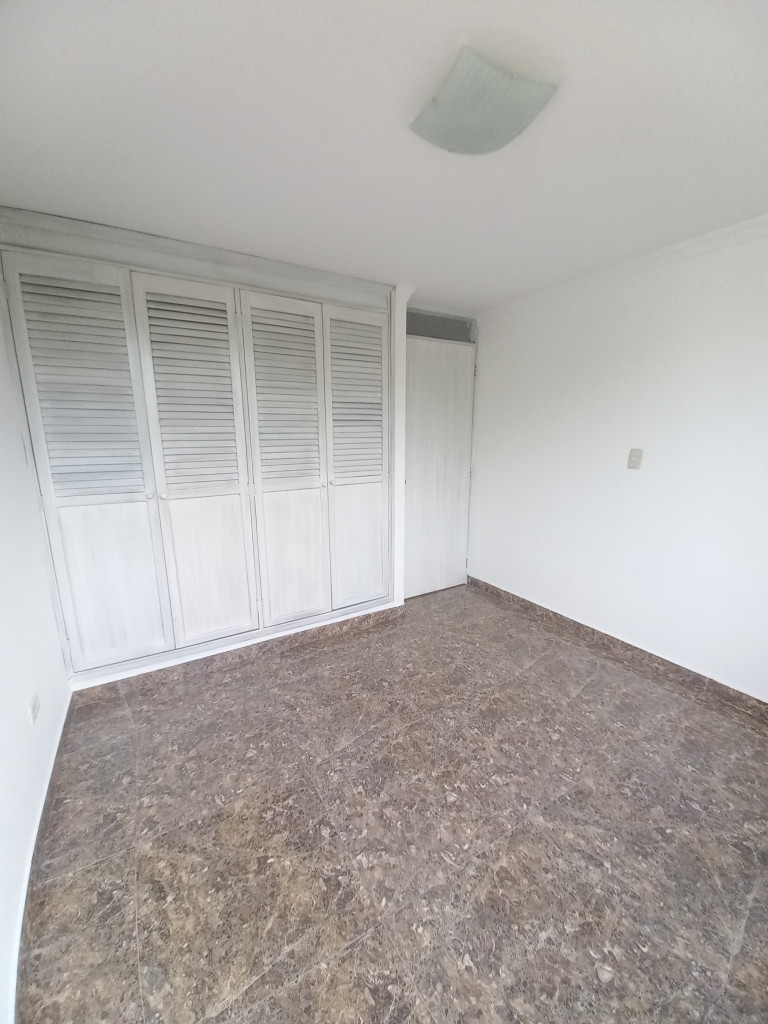 Apartamento En Venta - Edificio Torres Del Bosque Ii Piso 3 Sin Ascen, Ibagué