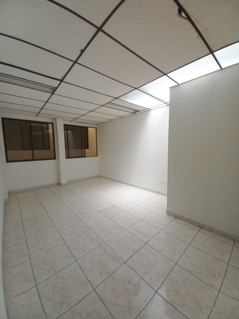 Oficina En Arriendo - Cadiz Piso 3 Sin Ascensor, Ibagué
