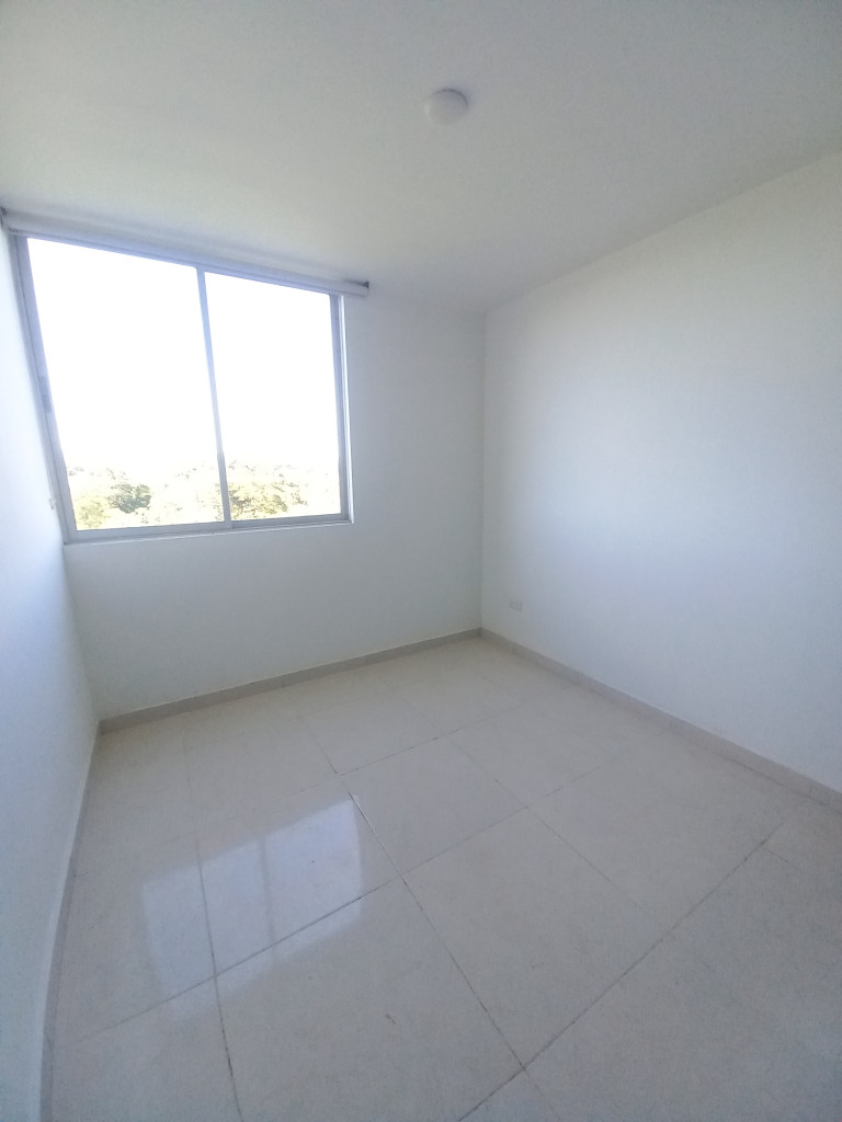 Apartamento En Arriendo - C.r Altos De Berlin Piso 7, Ibagué